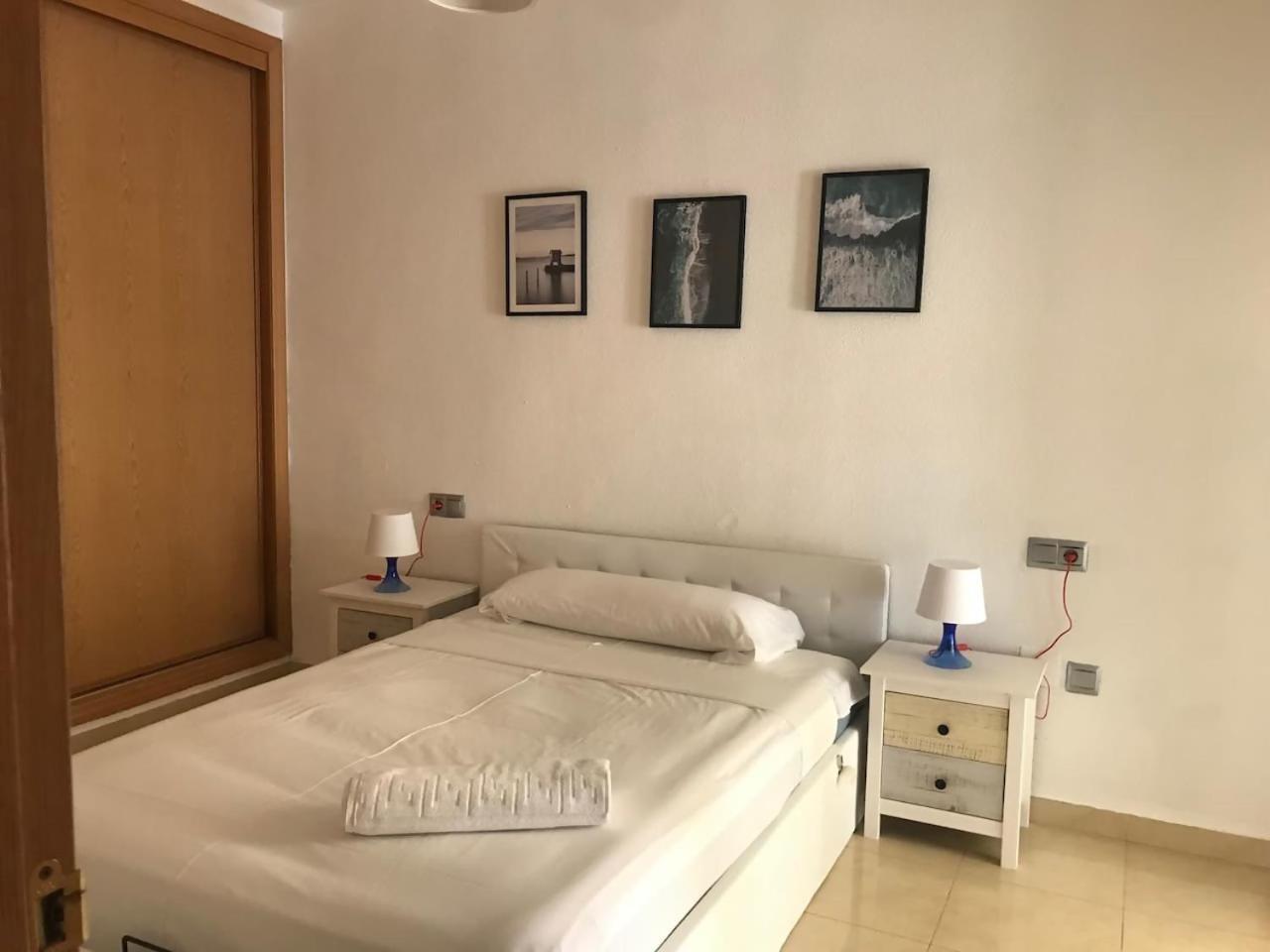 Espectacular Residencial En 1A Linea Con Piscina Leilighet Benajarafe Eksteriør bilde