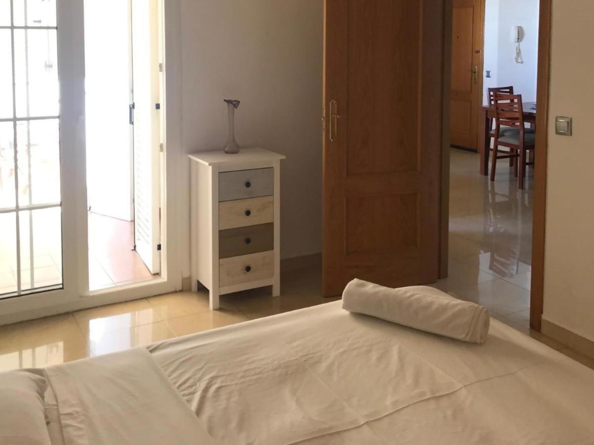 Espectacular Residencial En 1A Linea Con Piscina Leilighet Benajarafe Eksteriør bilde