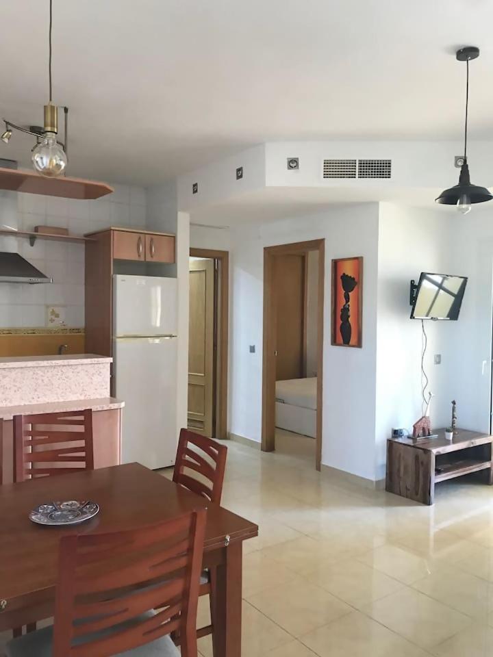 Espectacular Residencial En 1A Linea Con Piscina Leilighet Benajarafe Eksteriør bilde