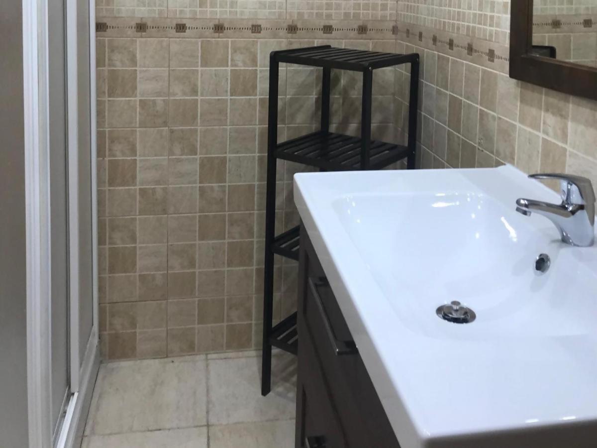 Espectacular Residencial En 1A Linea Con Piscina Leilighet Benajarafe Eksteriør bilde