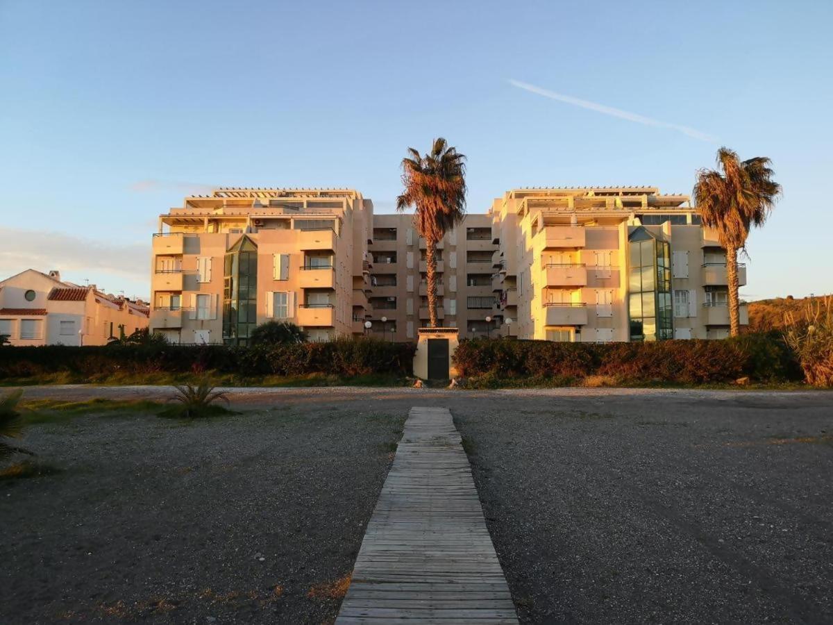 Espectacular Residencial En 1A Linea Con Piscina Leilighet Benajarafe Eksteriør bilde